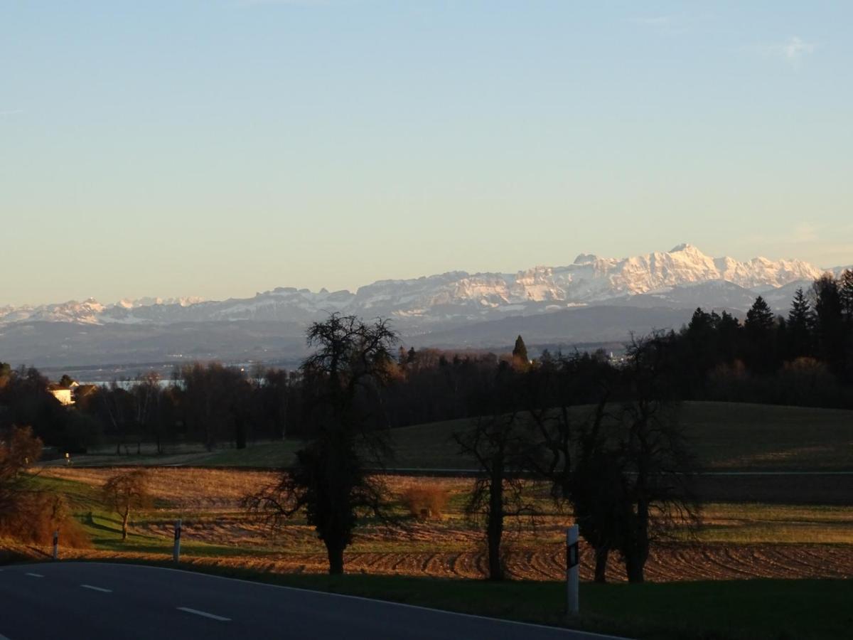 Ferienwohnung Heidi Batzlen Daisendorf ภายนอก รูปภาพ